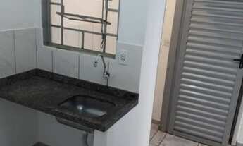 Imagem 3: Alugo Kitnet em Campo Mourão, Rua Mamborê, 585 - Centro