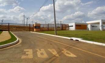 Imagem 4: Só paga aluguel quem quer!! Venha Construir a sua Casa! Lotes a prestação em cond. fechado