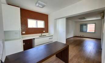 Imagem 2: Apartamento totalmente reformado no Itaim