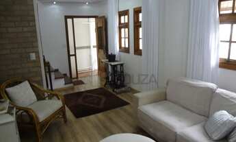 Imagem 3: Casa , no Horto Florestal em Vila Fechada , 3 dormitórios , 1 suíte, sacada, espaço goumer