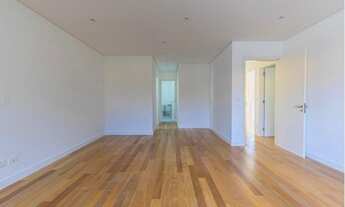 Imagem 7: Casa de condomínio para venda possui 525 metros quadrados com 4 quartos