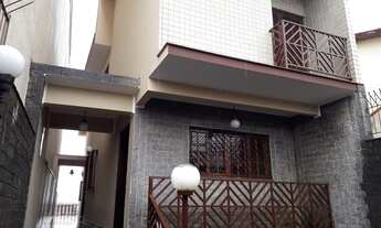 Imagem 2: Casa para venda tem 250 metros quadrados com 3 quartos em Vila Alpina - São Paulo - SP