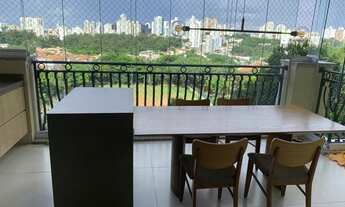 Imagem: Apartamento com 103 metros em rua Tranquila