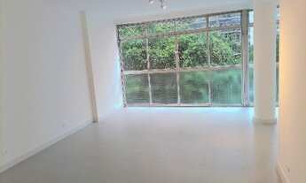 Imagem 2: Apartamento ao lado do metrô, com 3 dormitórios, 1 suíte, 1 vaga, em Bela Vista, São Paulo