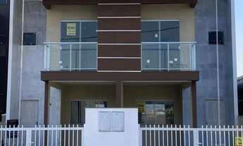 Imagem: Sobrado Geminado para Venda em São José