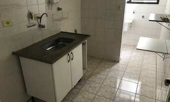 Imagem 6: Apartamento com 2 dormitórios, ideal para 1 pessoa ou casal, prédio com piscina e lazer