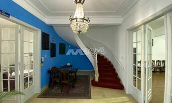 Imagem 4: Sobrado com 300 m², 4 Quartos, 3 Banheiros, 1 Vaga de Garagem, 2 Salas, Bela Vista - São P