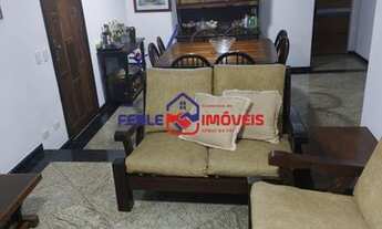 Imagem 4: Reformadíssimo com vista frontal e garagem privativa