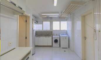 Imagem 4: Apartamento para venda tem 370 m2 com 4 quartos em Jardim América - São Paulo - SP