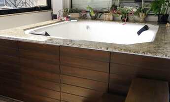 Imagem 4: Cobertura com charmoso espaço gourmet e hidro