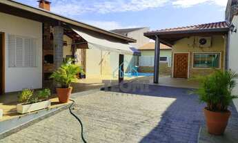 Imagem: Casa com 2 dormitórios (1 suíte), Piscina