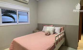 Imagem 7: Casa de condomínio térrea para venda tem 268 metros quadrados com 4 quartos