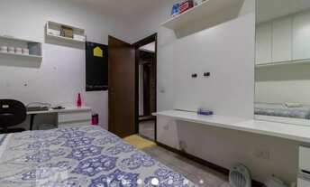 Imagem 2: Casa para venda possui 200 metros quadrados com 3 quartos em Penha de França - São Paulo