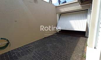 Imagem 2: Casa para aluguel, 3 quartos, 1 suíte, Saraiva - Uberlândia/MG