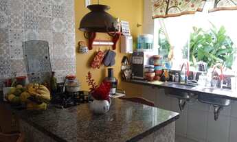 Imagem 7: Casa de condomínio para venda com 220 metros quadrados com 4 quartos