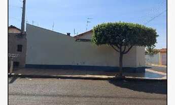 Imagem: ITUVERAVA - Casa Padrão