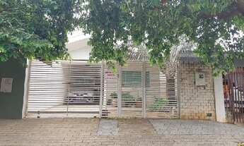 Imagem: PARANAVAI - Casa Padrão