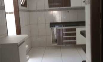 Imagem 2: Casa para venda possui 120 metros quadrados com 2 quartos em Valparaíso - Serra - Espírito