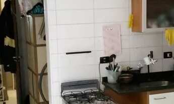 Imagem 2: Apartamento muito bem localizado, perto de avenidas importantes, reformado, taco moderno