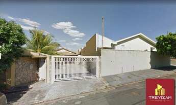 Imagem 3: Casa para aluguel com 230 metros quadrados com 3 quartos