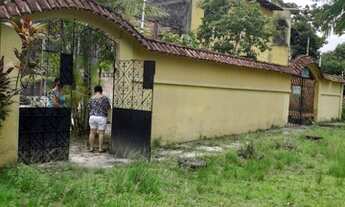 Imagem 3: Prédio Comercial em Outeiro