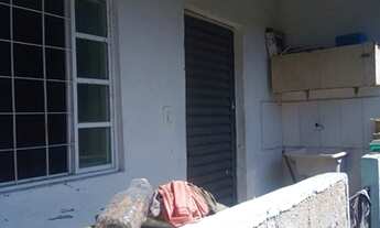 Imagem: Vende-se 2 quitinetes e 1 loja com quintal