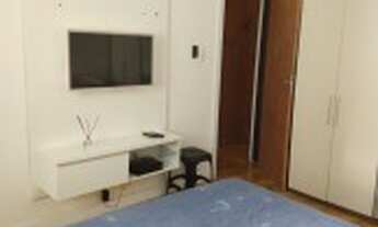 Imagem 2: Quarto reformado com banheiro/ garagem para alugar