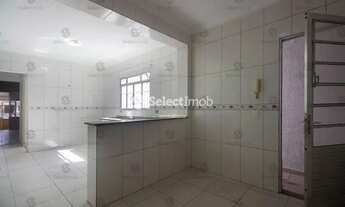 Imagem: Casa de 3 quartos para alugar no bairro