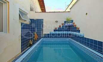 Imagem 5: CASA à venda com piscina e 2 quartos em Peruíbe, no bairro Balneario Sao Joao Batista