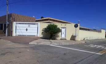 Imagem: Casa com ponto comercial em corumbaiba