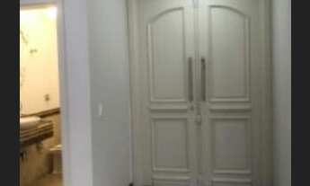 Imagem 3: Linda Casa em Alphaville com 4 suítes, área de lazer com piscina e churrasqueira