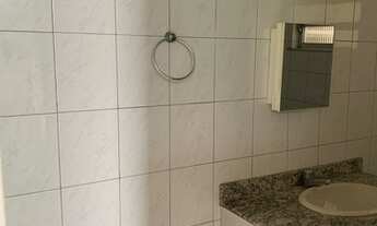 Imagem 6: Quarto e Sala no Centro, em prédio residencial e ótima localização