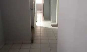 Imagem 9: Sala livig, cozinha, o1 banheiro, piso em porcelanato, novinho