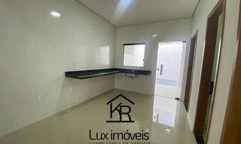 Imagem 3: Resid. Fechado P10, 3 quartos, somente a vista, aceita carro ou terreno como parte do paga