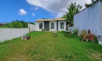 Imagem 2: Ótima casa linear com amplo quintal gramado em Vargem Grande/RJ