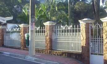 Imagem: Casa colonial 2.400 metros quadrados quintal