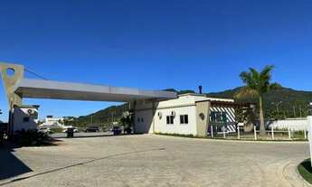 Imagem 2: Casa de 3 quartos, sendo 1 suíte, em condomínio fechado no Deltaville