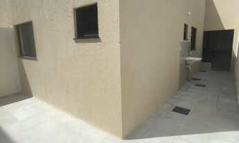 Imagem 2: CASA EM GRAMAME Casa com 3 dormitórios