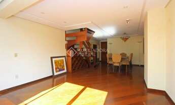 Imagem 3: Excelente cobertura localizada em uma das melhores regiões da cidade, próximo de praças e