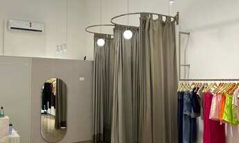 Imagem 2: OPORTUNIDADE ÚNICA - LOJA DE ROUPAS FEMININAS À VENDA