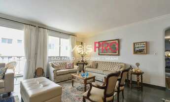 Imagem 3: Situado em Moema apartamento com 161m²