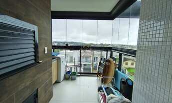 Imagem 4: Apartamento todo mobiliado, sacada com churrasqueira, porteira fechada a 200 metros da pra