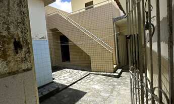 Imagem 6: BAIXOU !!! Vendo casa com 6 quartos no 13 de maio