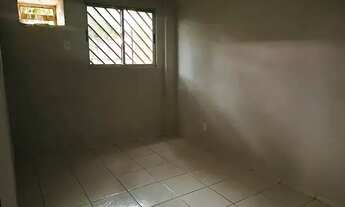 Imagem 6: ALUGO APARTAMENTO COM 2 QUARTOS TÉRREO PRÓXIMO AO COLÉGIO MASTER