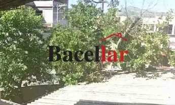 Imagem 4: Casa de rua : Duplex / Residencial / Pilares