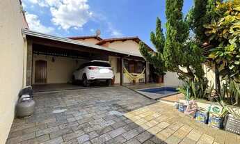 Imagem 2: Casa à venda, 3 quartos, 1 suíte, 5 vagas, Santa Branca - Belo Horizonte/MG