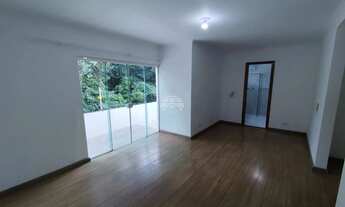 Imagem 11: Sobrado á venda no Condomínio Garibaldi das Azaleias no bairro Cachoeira/Barreirinha em Cu