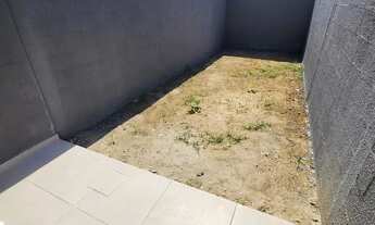 Imagem 2: Casa à venda na Avenida Cesário de Melo, Cosmos, Rio de Janeiro - RJ