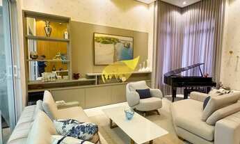 Imagem 3: Casa de Luxo no Condomínio Florais Itália em Cuiabá-MT: 4 Quartos, 4 Suítes, 460m²!