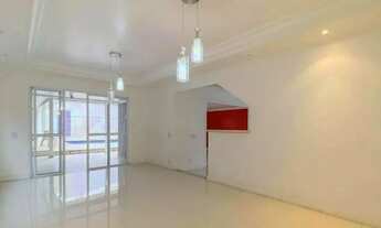 Imagem 5: Imóvel para aluguel e venda tem 360 metros quadrados com 4 quartos